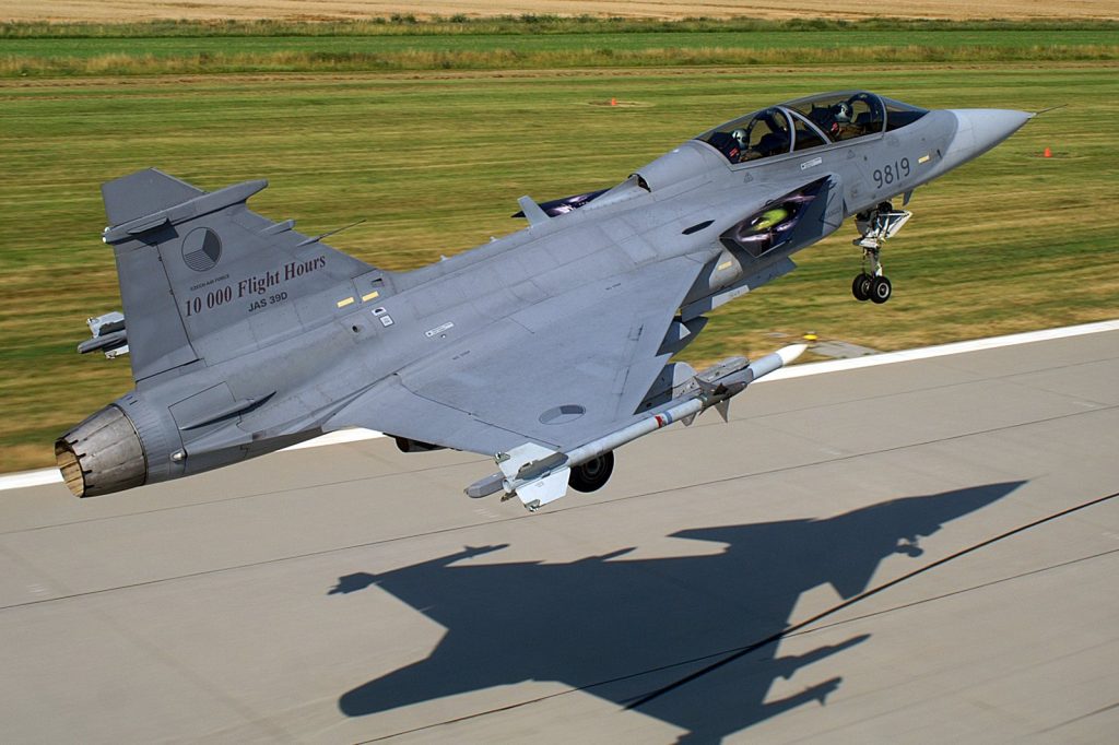 Ukraine Chooses Gripen Fighters After Gaining F-16 Combat Experience